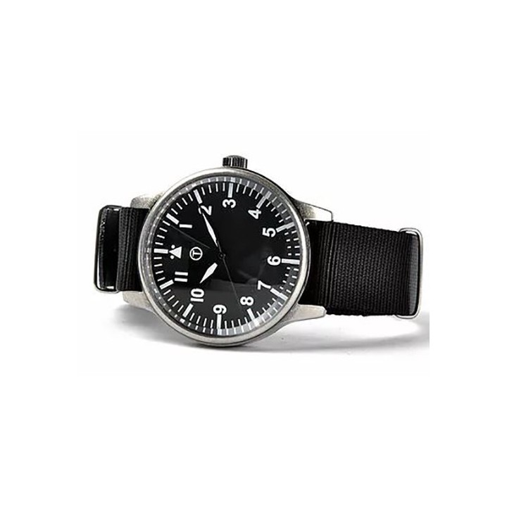 Classic Retro 44mm XL Design Military Watch with 12 Hour Dial Format