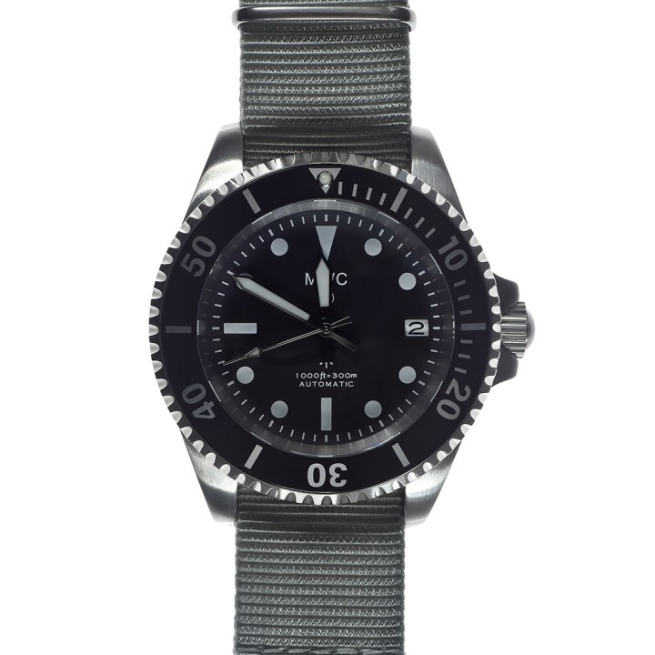 24 Jewel Gray 1982 Pattern 300m Automatic