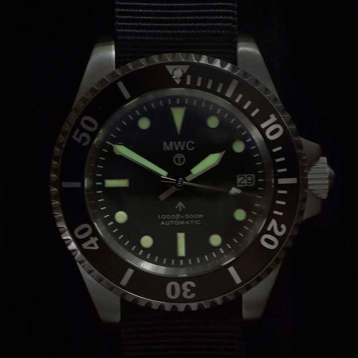 24 Jewel PVD 1982 Pattern 300m Automatic