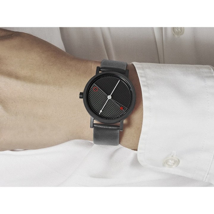 Hatch Black