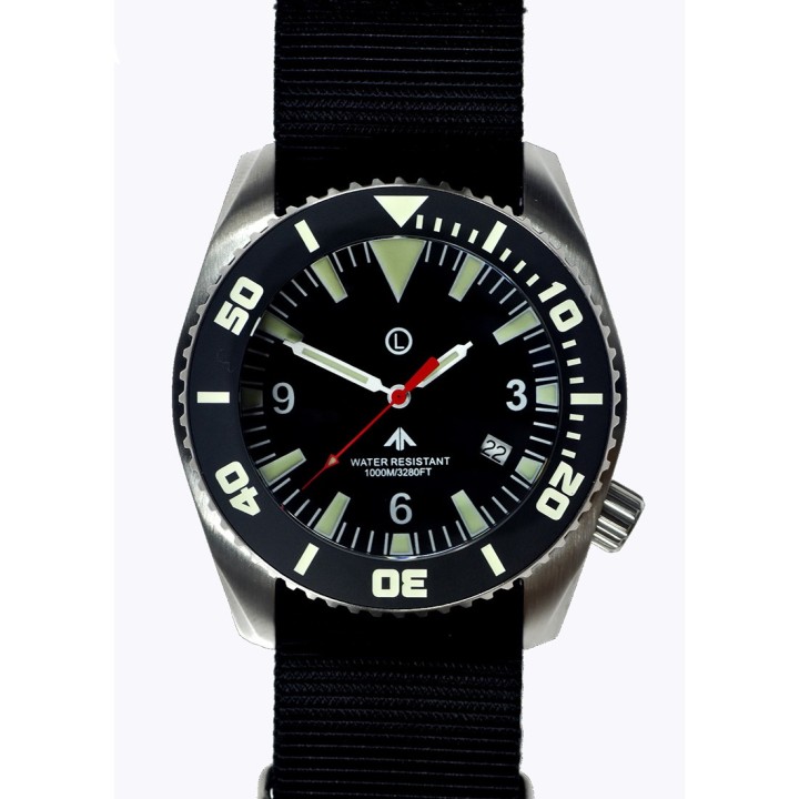 MWC Depthmaster Quartz 100atm – Military Diver