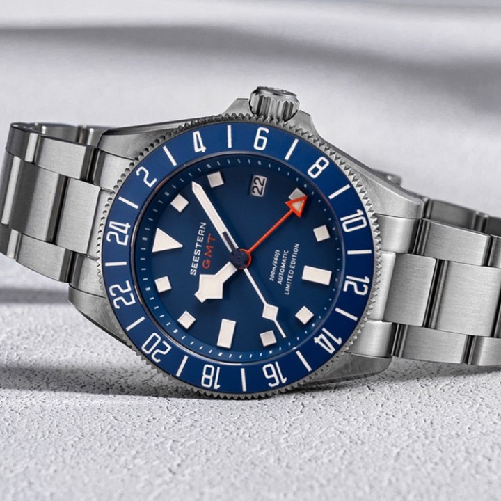 S462 Blue Titanium GMT
