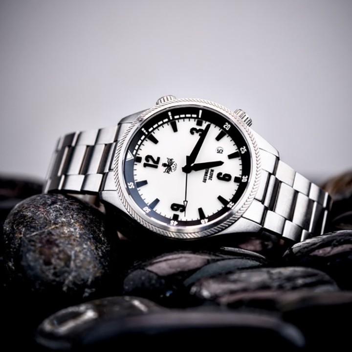 Storm Corsair 200M Automatic Diver PY063E White